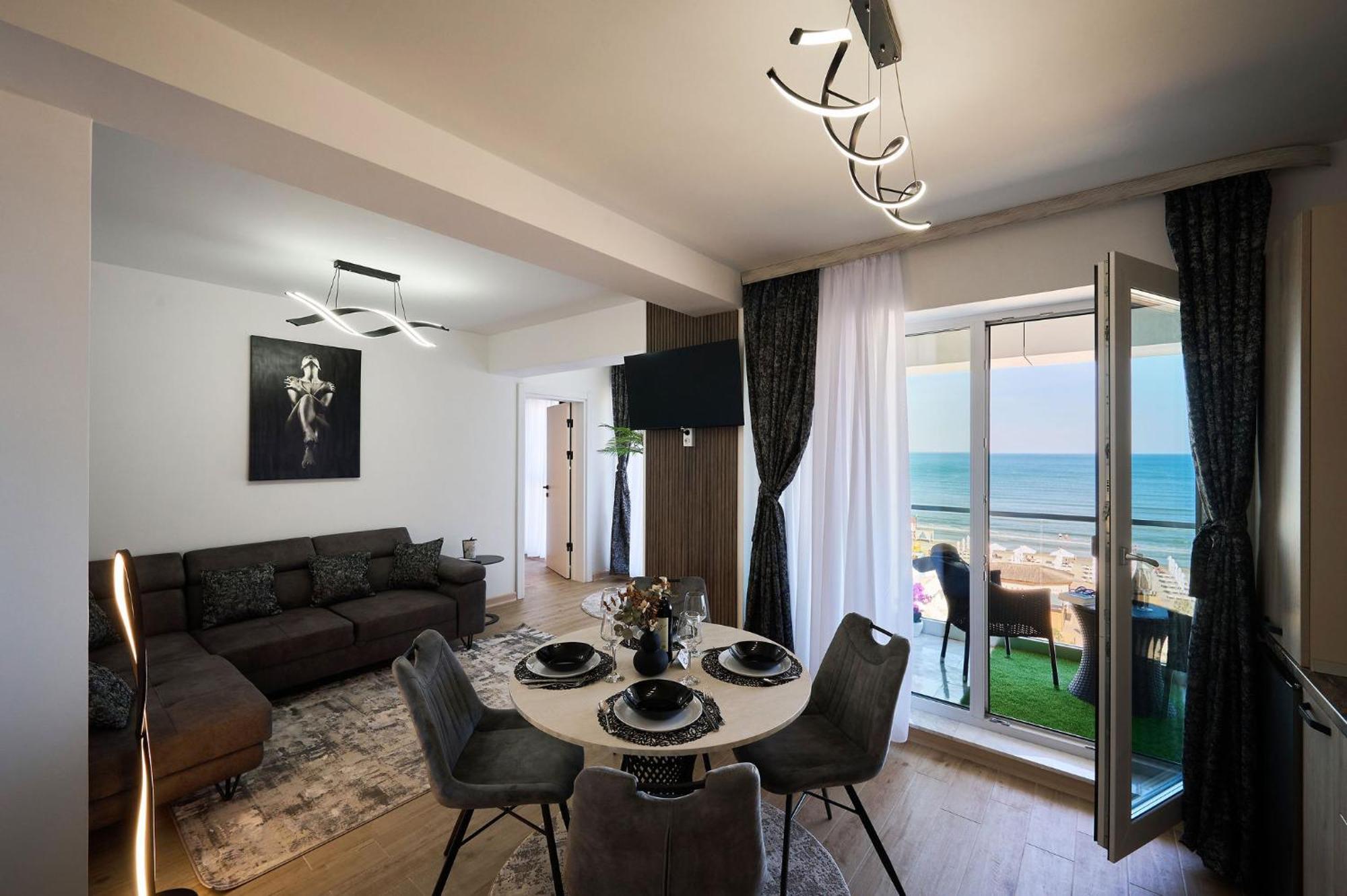 Alma Apartment In Infinity Beach Resort - Parking Mamaia Exterior photo