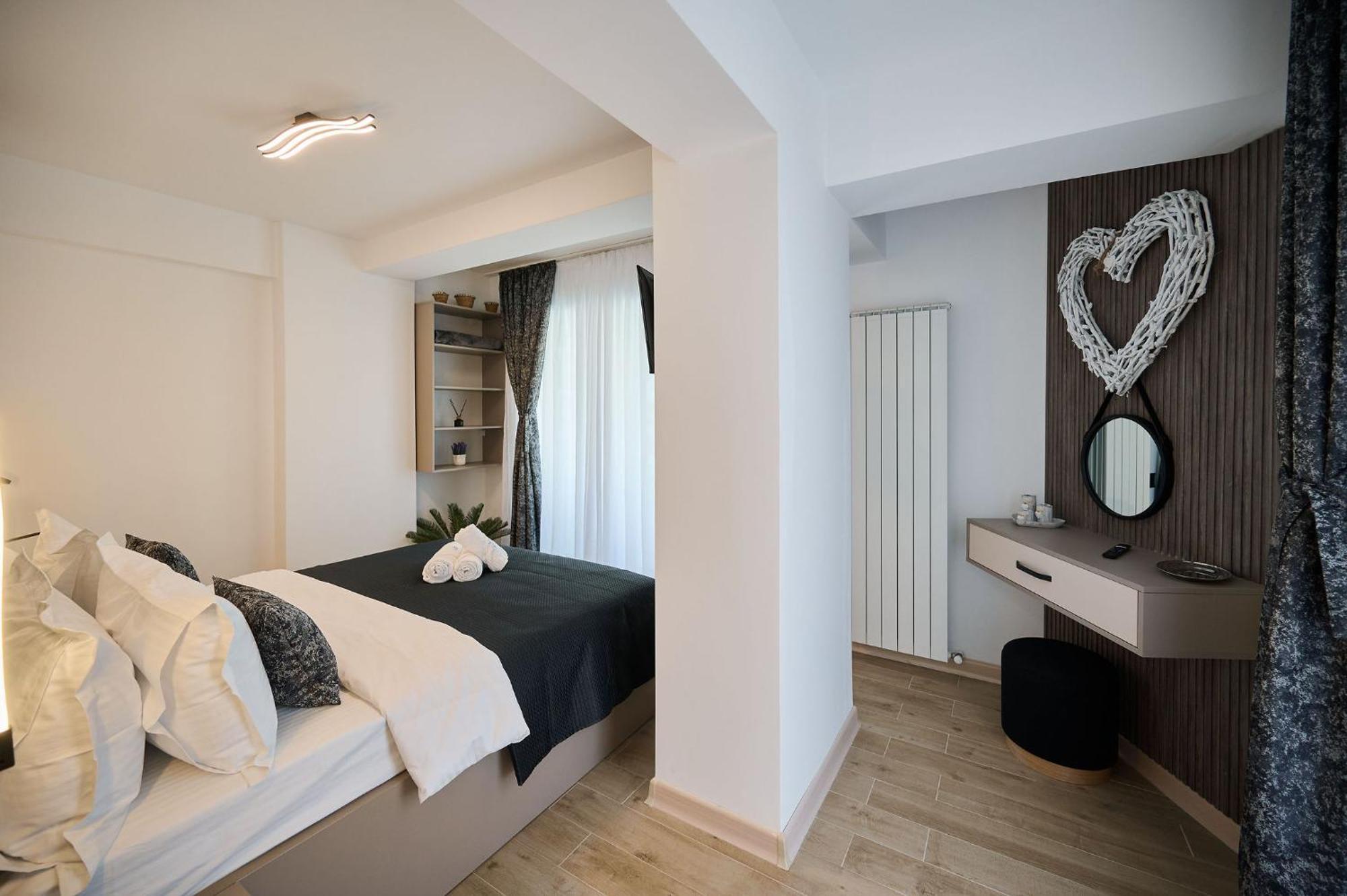 Alma Apartment In Infinity Beach Resort - Parking Mamaia Exterior photo