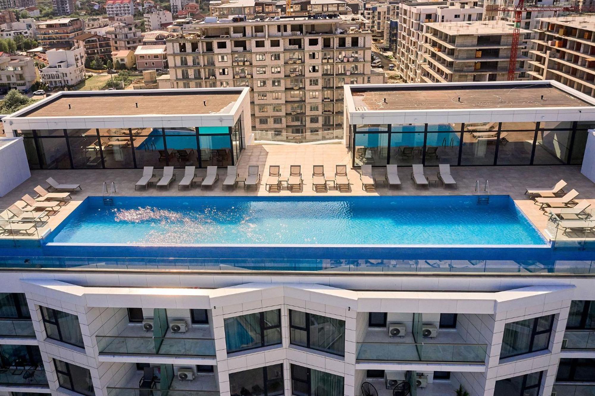 Alma Apartment In Infinity Beach Resort - Parking Mamaia Exterior photo