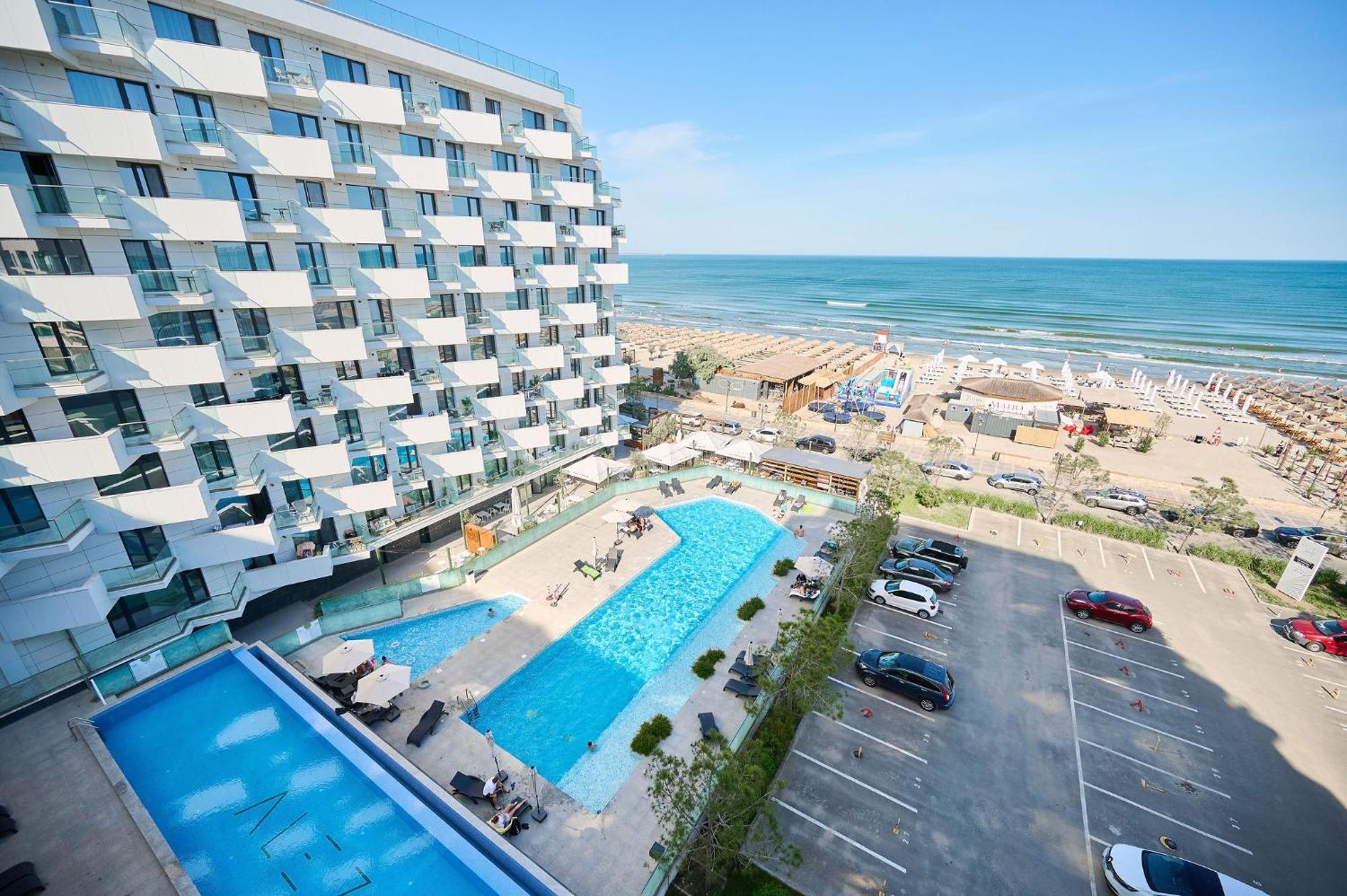 Alma Apartment In Infinity Beach Resort - Parking Mamaia Exterior photo