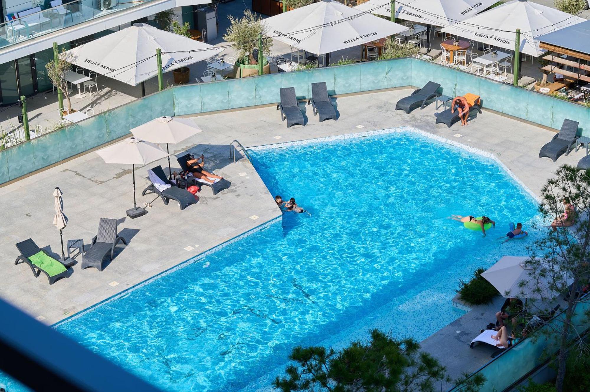 Alma Apartment In Infinity Beach Resort - Parking Mamaia Exterior photo